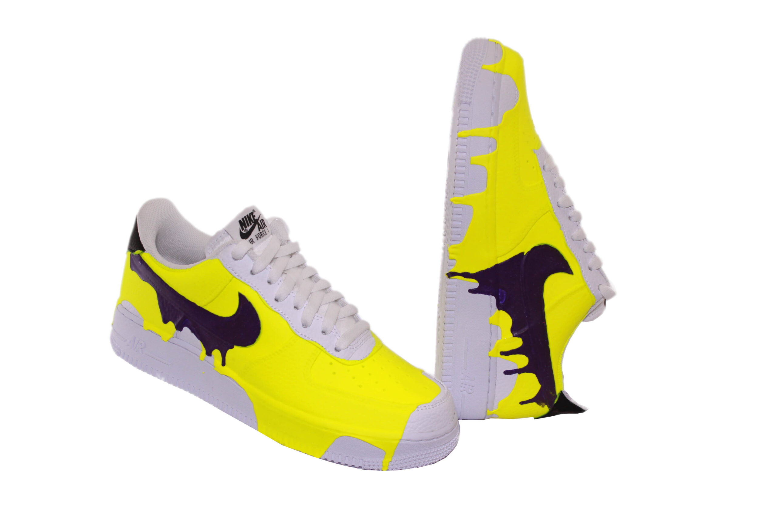 Sneakers uomo cartoon con colori neo